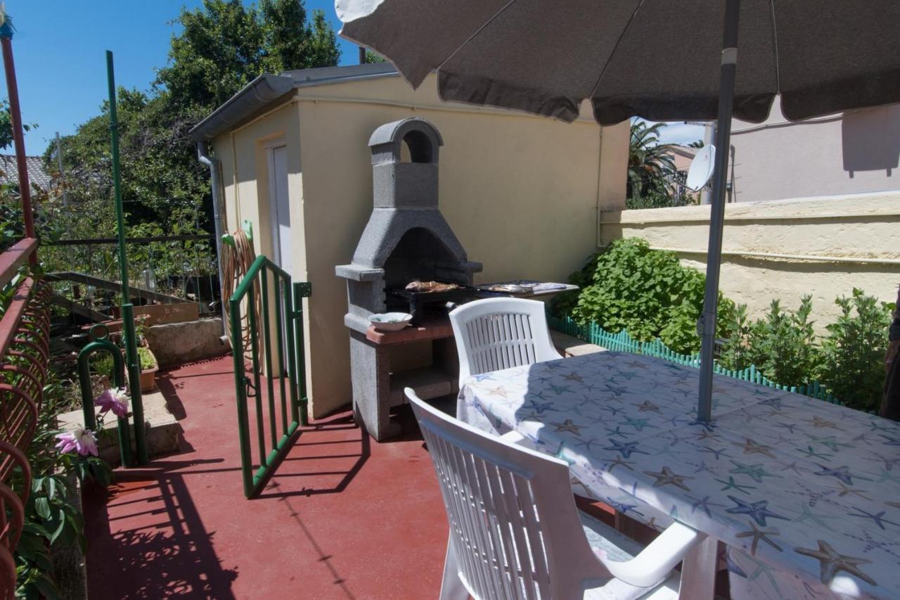 Apartment Zelina Mali Losinj Exterior photo